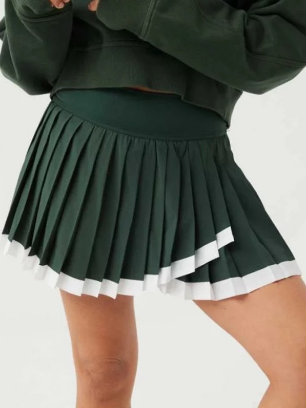 OFFLINE By Aerie Tiebreaker Pleated Skort green (sycamore) NWOT Small